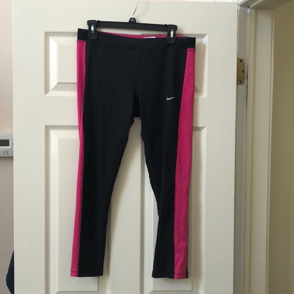 Nike 3/4 length Dri Fit exercise pants - Picture 1 of 6